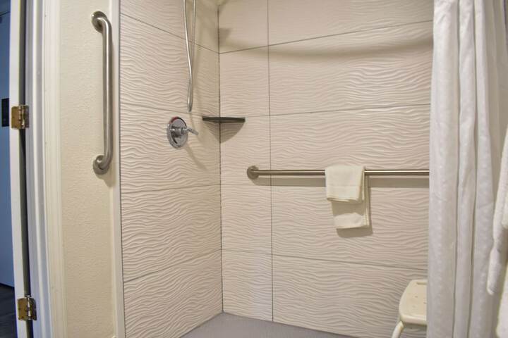 Room 38 of 56