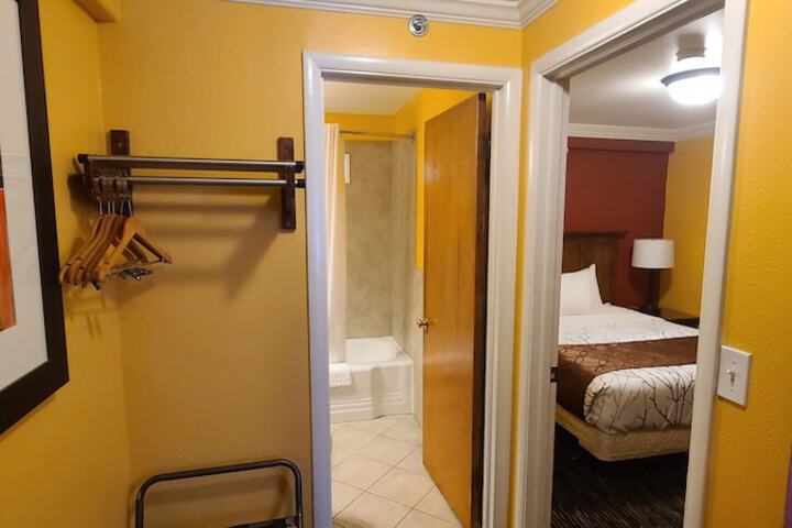 Room 48 of 55