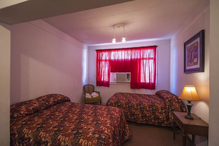 Room 48 of 97