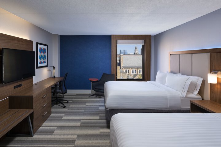 Room 27 of 59