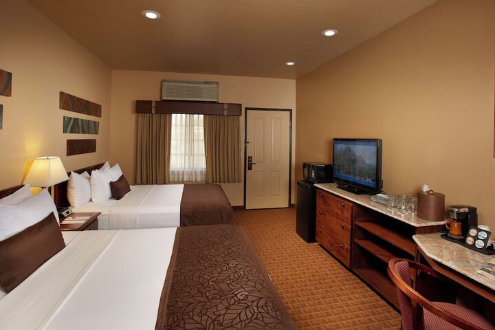 Room 14 of 53