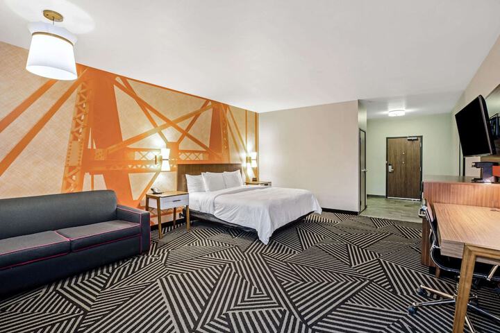 Room 29 of 40