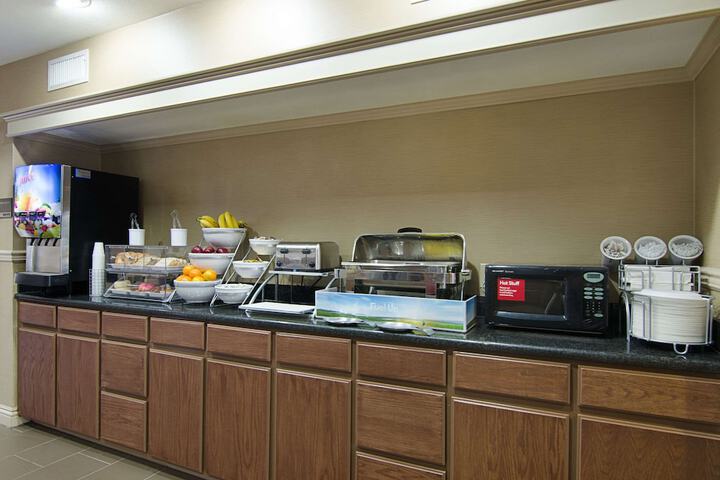 Breakfast/Coffee Service 43 of 50