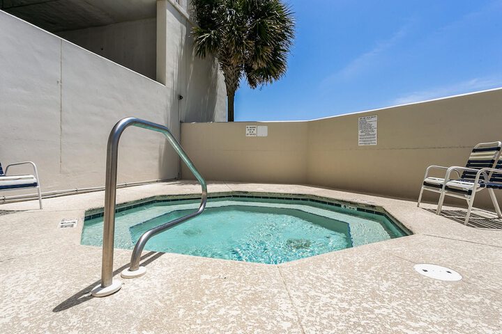 Pool 5 of 36