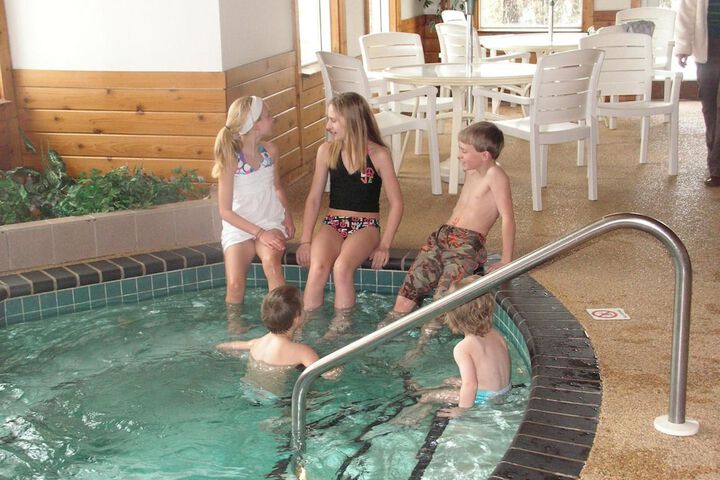 Pool 5 of 44
