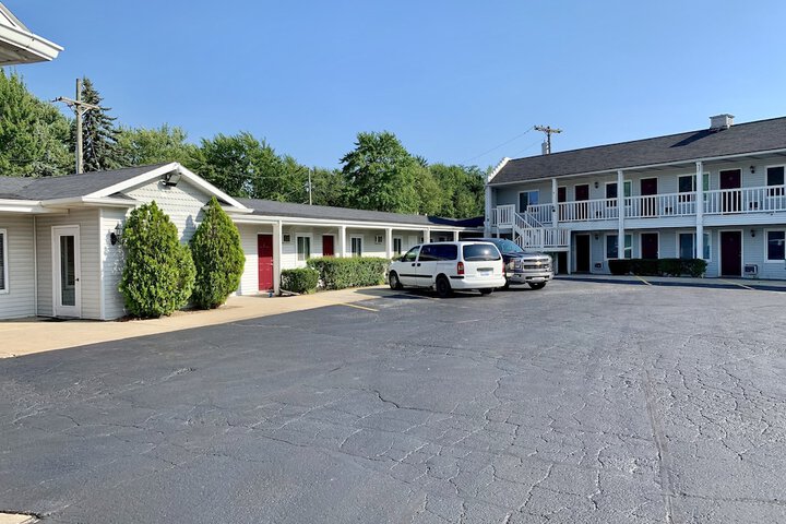 Hotel 5 of 59