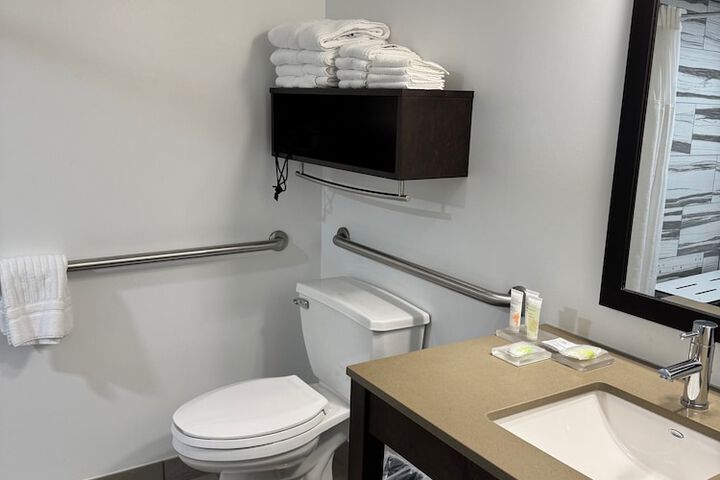 Room 40 of 52