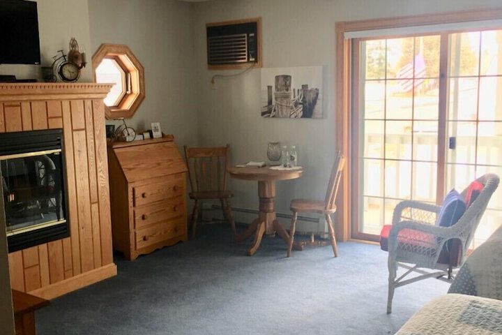 Room 11 of 67