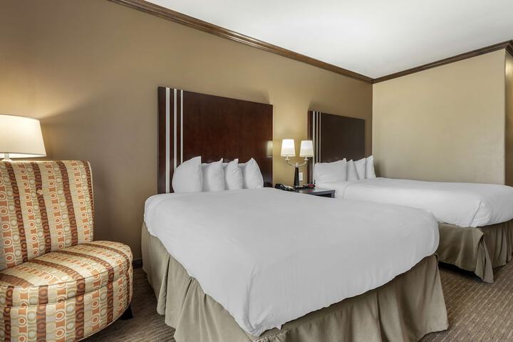 Room 18 of 38