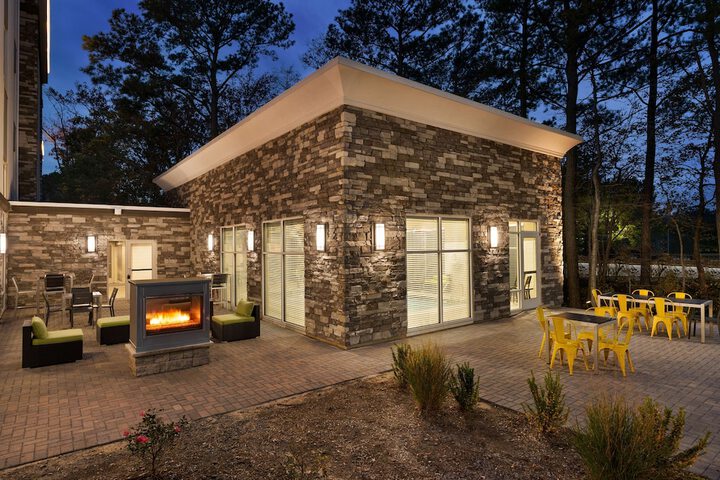 Terrace/Patio 43 of 45