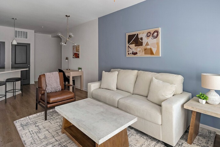 Landing Apartments Birmingham - Sand Ridge