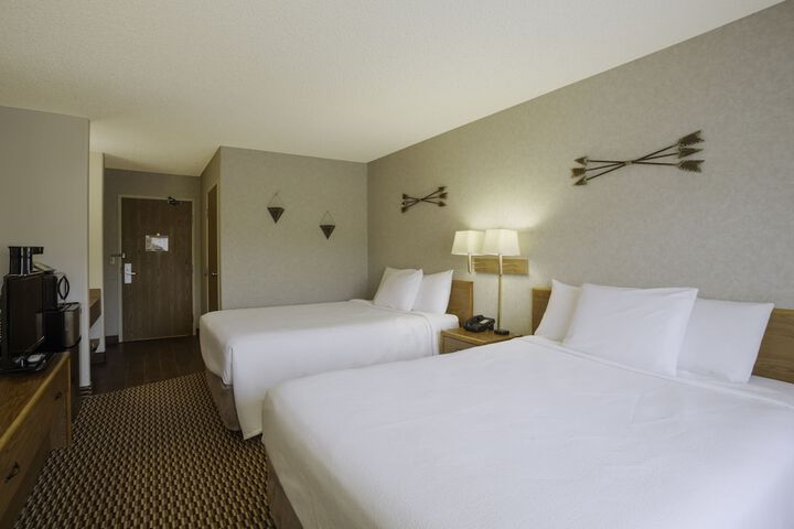 Red Sands Hotel