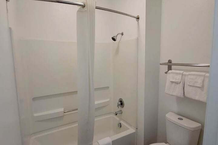 Scottish Inns & Suites Forney / East Dallas