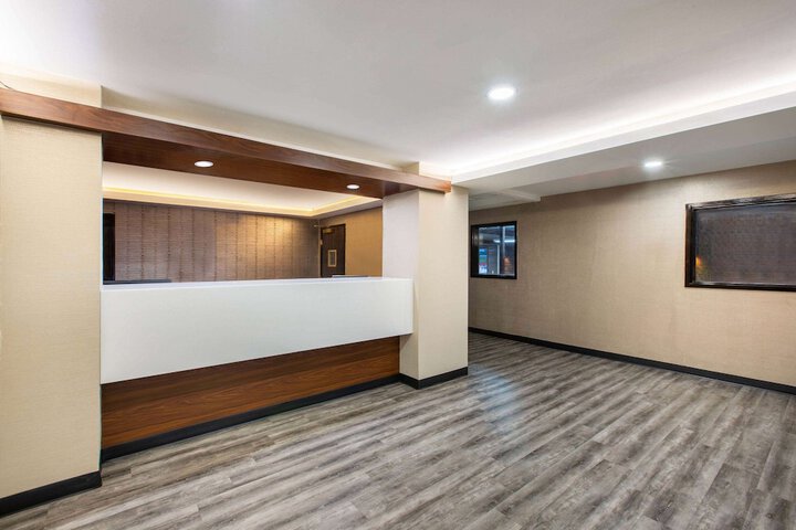 Hotel Interior 12 of 42