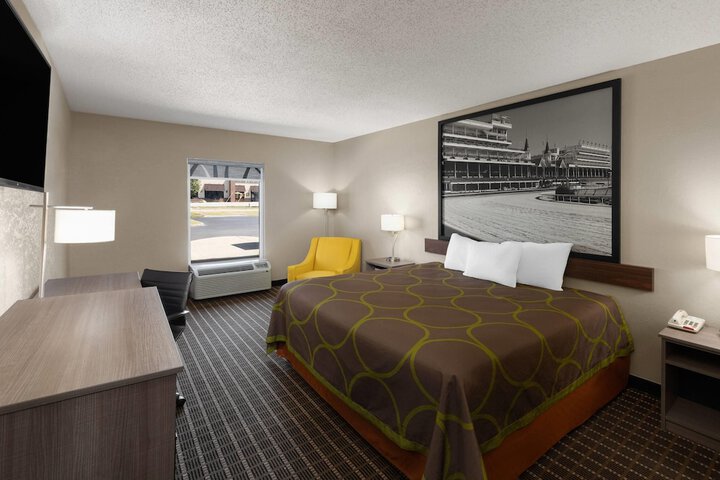 Super 8 by Wyndham Shepherdsville / Louisville South I65