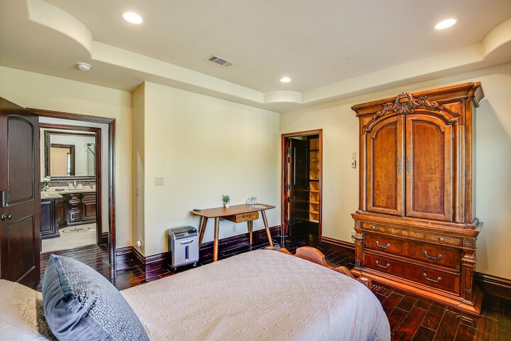 Spacious Fullerton Villa w / Private Pool & Hot Tub