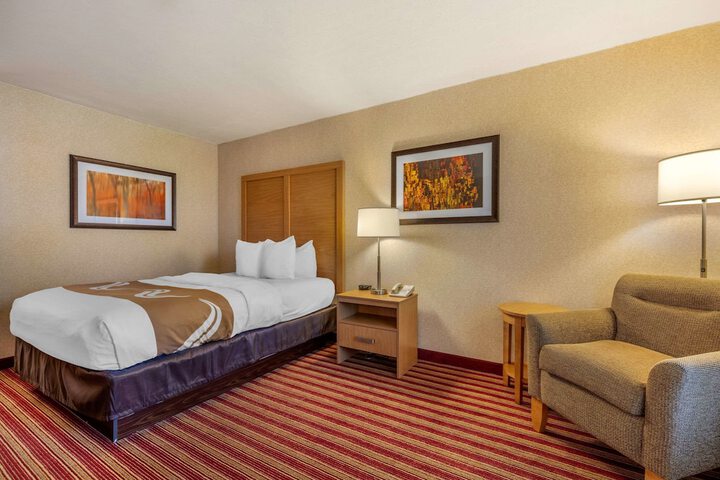 Quality Inn Exit 4