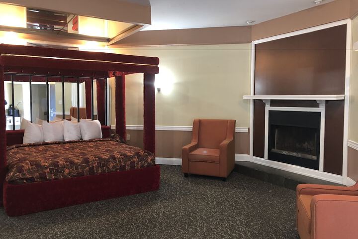 Inn of the Dove