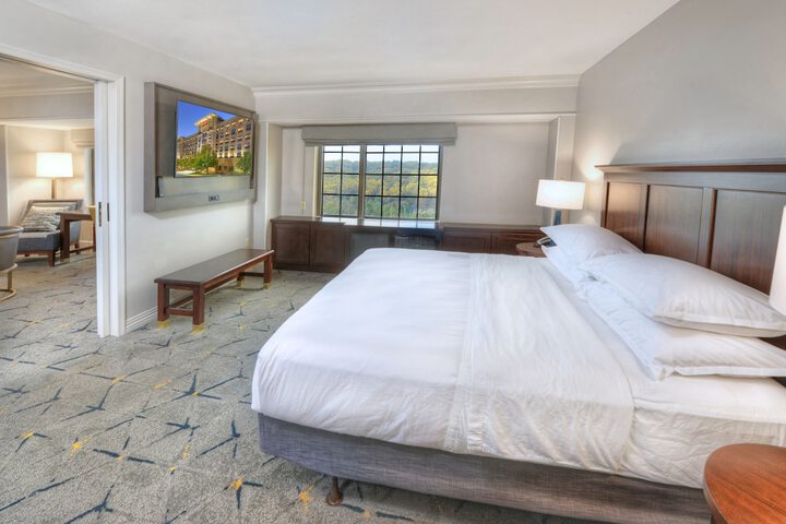 Room 22 of 61