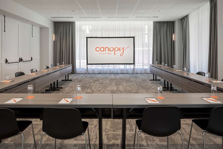 Meeting 49 of 77