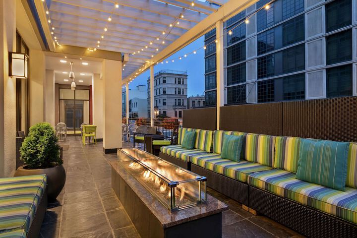 Hotel 4 of 63