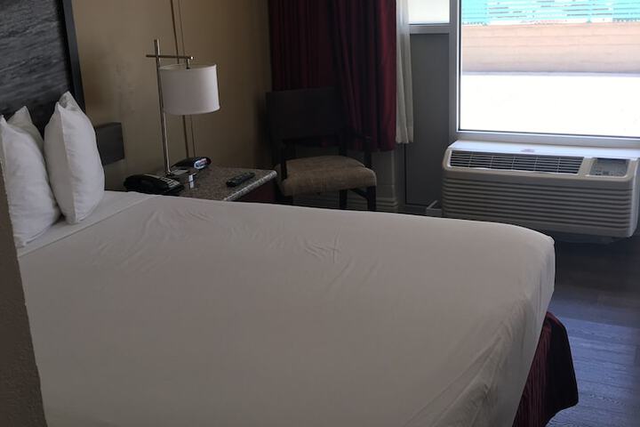 Room 65 of 91