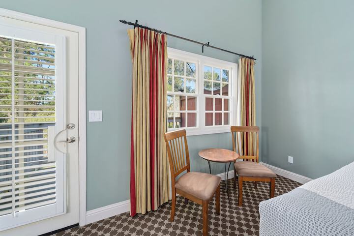 Cambria Pines Lodge