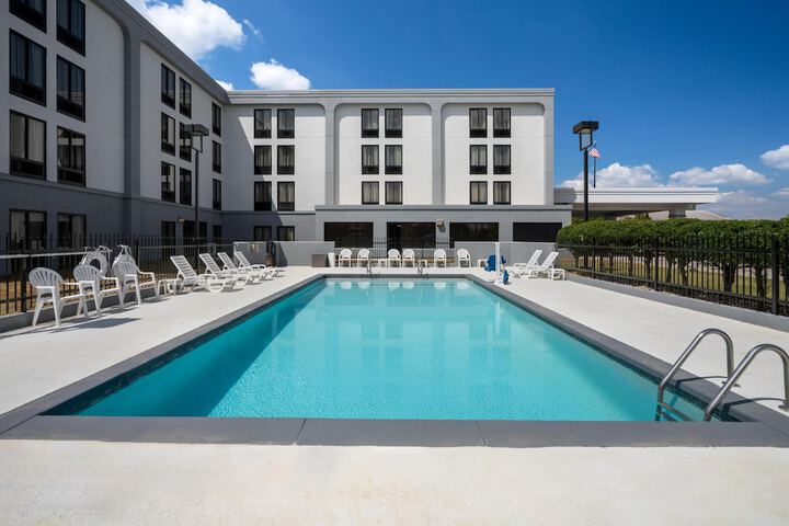 Spark by Hilton Decatur