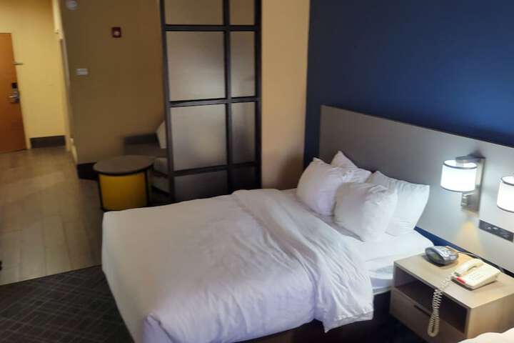 Room 59 of 69