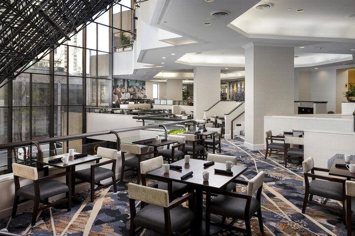 DoubleTree by Hilton Philadelphia Center City