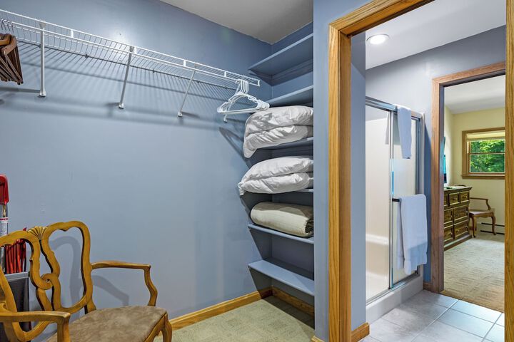 Room 25 of 80
