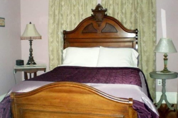 The Fox and the Grapes Bed & Breakfast