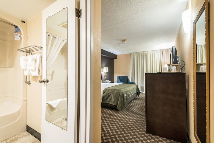 Room 19 of 57