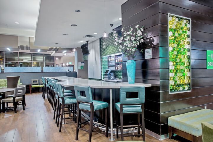 Holiday Inn Hotel & Suites Saskatoon Downtown by IHG