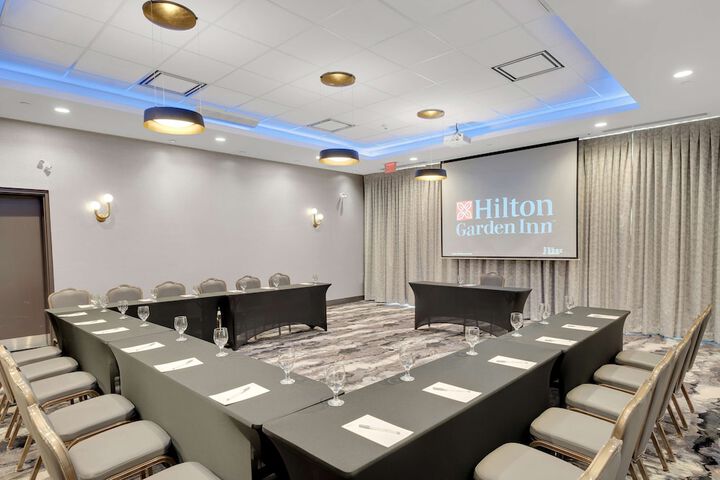 Hilton Garden Inn Toronto / Brampton