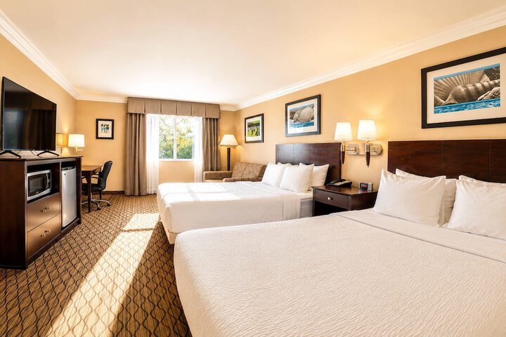 The Volare an Ascend Collection Hotel