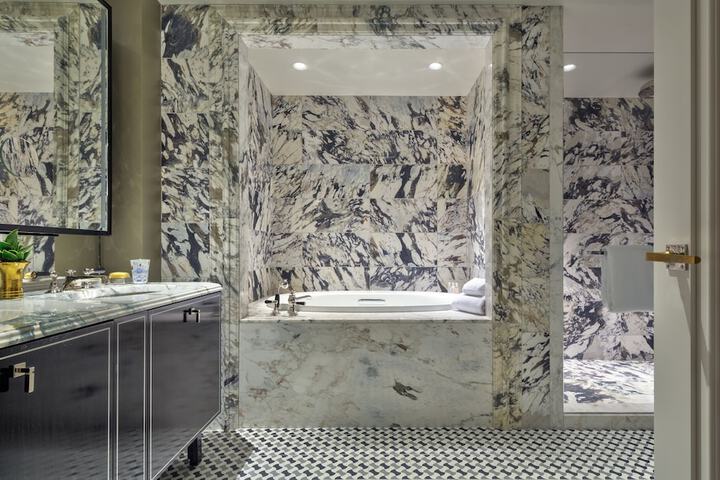 The Carlyle a Rosewood Hotel
