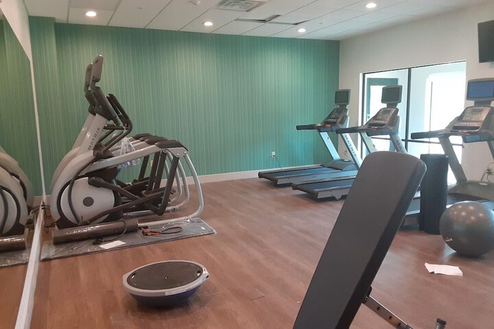 Holiday Inn Express & Suites Harrisburg S - Mechanicsburg by IHG