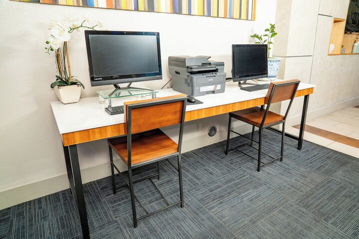 Holiday Inn Express Hotel & Suites Hesperia by IHG
