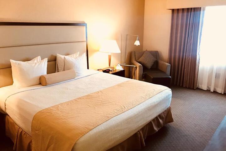 BEST WESTERN PLUS TEMPE BY THE MALL