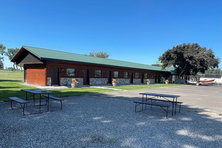 The Fishing Bear Lodge