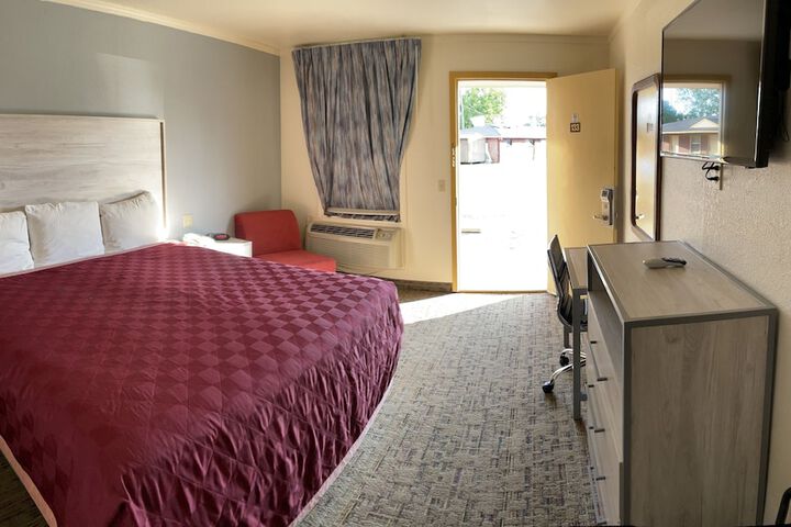 Antlers Budget Inn