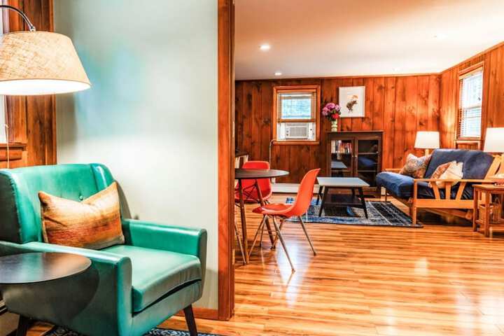 Phoenicia Lodge