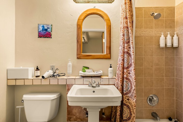 Tubac Country Inn
