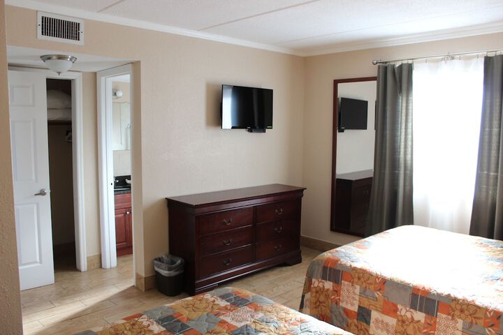 Room 7 of 31