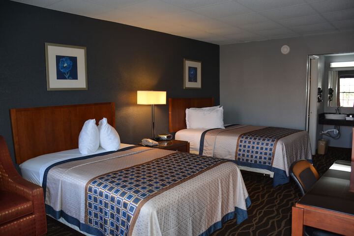 Room 34 of 44