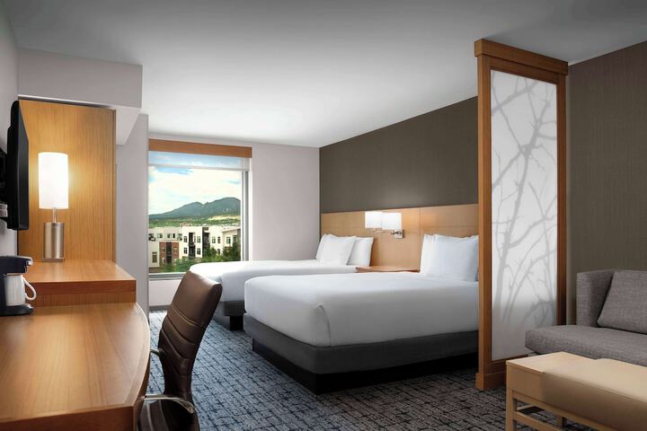 Hyatt Place Boulder / Pearl Street