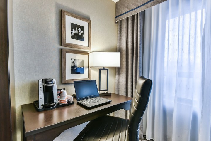 Room 13 of 13