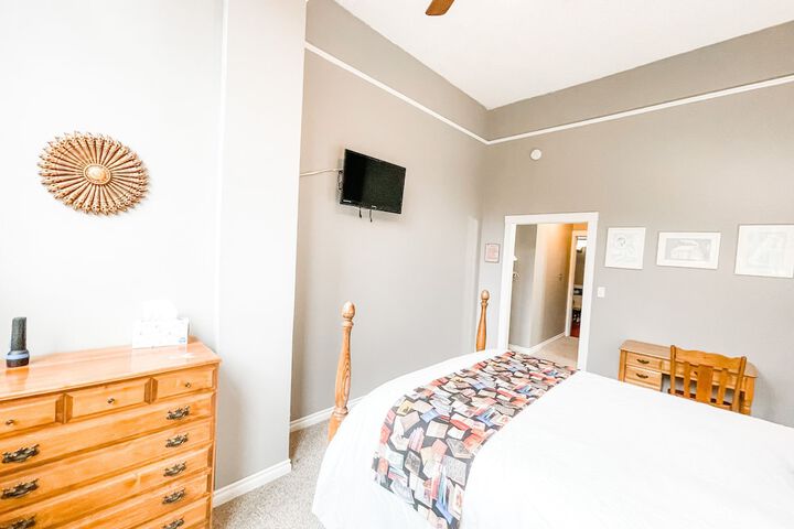 Room 25 of 140