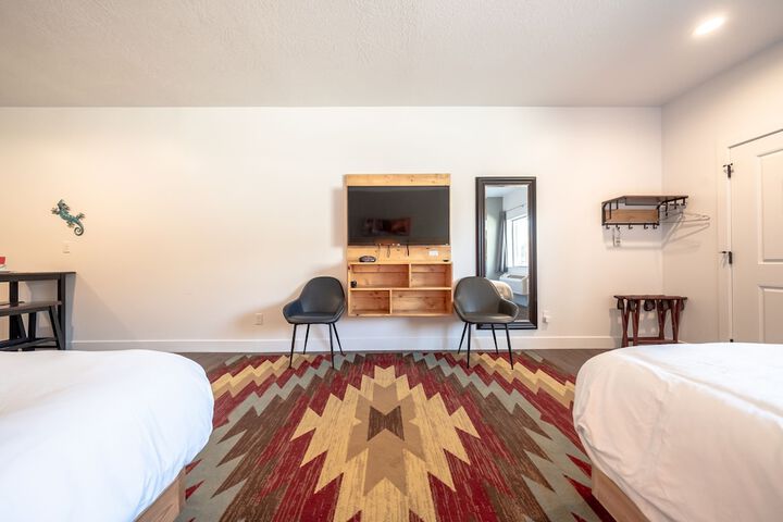 Room 38 of 43